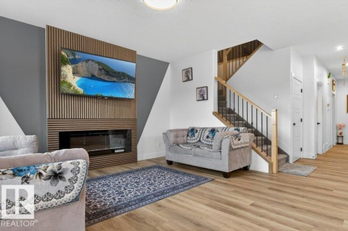 371 Bluff Cv, Leduc, AB 