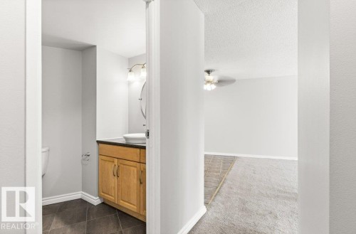 #303 10045 117 St Nw, Edmonton, AB 