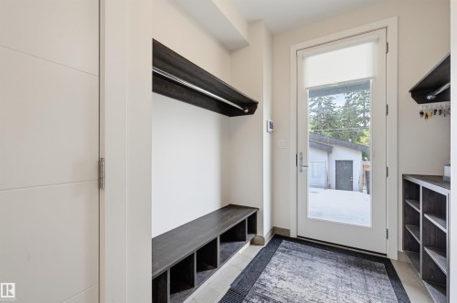 11109 University Avenue Nw, Edmonton, AB 