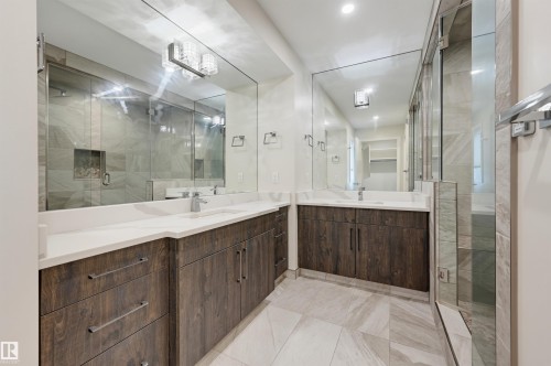 11109 University Avenue Nw, Edmonton, AB 