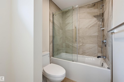 11109 University Avenue Nw, Edmonton, AB 