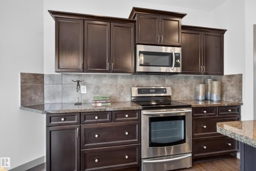 1107 Chahley Crest Nw, Edmonton, AB 