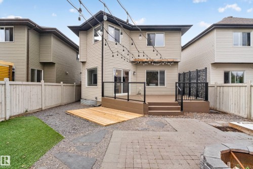 1107 Chahley Crest Nw, Edmonton, AB 
