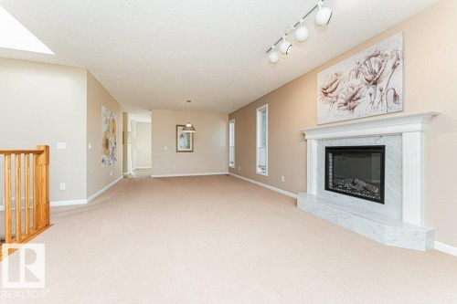 10439 14 Avenue Nw, Edmonton, AB 