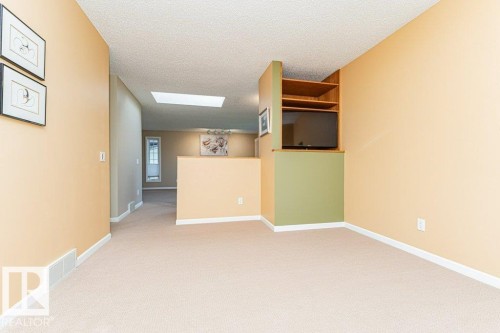 10439 14 Avenue Nw, Edmonton, AB 