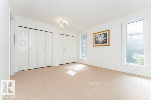 10439 14 Avenue Nw, Edmonton, AB 