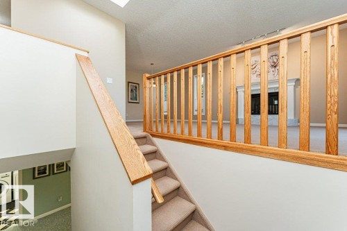 10439 14 Avenue Nw, Edmonton, AB 