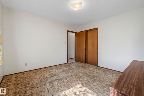9821 83 Avenue Nw, Edmonton, AB 