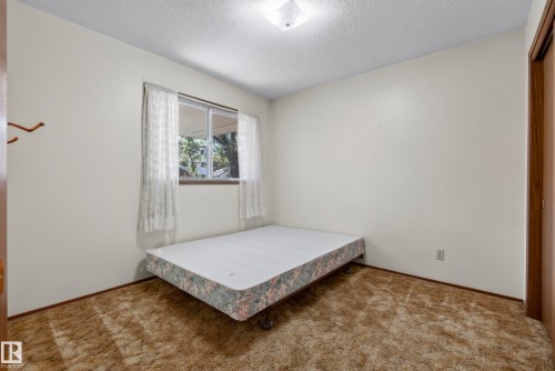 9821 83 Avenue Nw, Edmonton, AB 