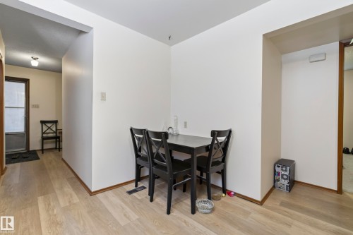 9821 83 Avenue Nw, Edmonton, AB 