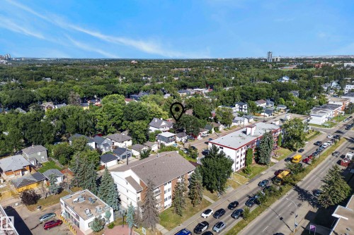 9821 83 Avenue Nw, Edmonton, AB 