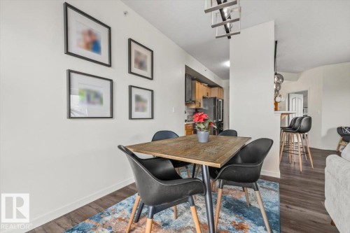 #704 9707 105 St Nw, Edmonton, AB - Indoor Photo Showing Dining Room