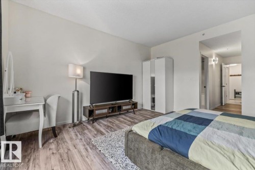 #704 9707 105 St Nw, Edmonton, AB - Indoor Photo Showing Bedroom