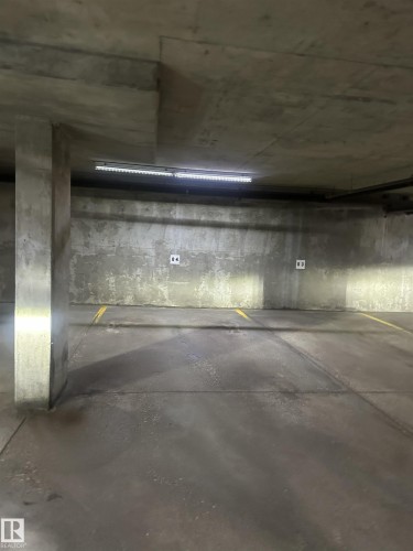 #704 9707 105 St Nw, Edmonton, AB - Indoor Photo Showing Garage