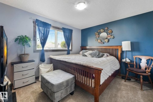 1 Mullen Court, Leduc, AB 