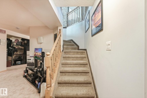 1 Mullen Court, Leduc, AB 