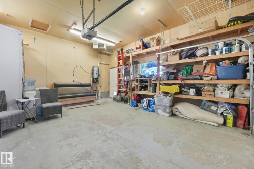 1 Mullen Court, Leduc, AB 