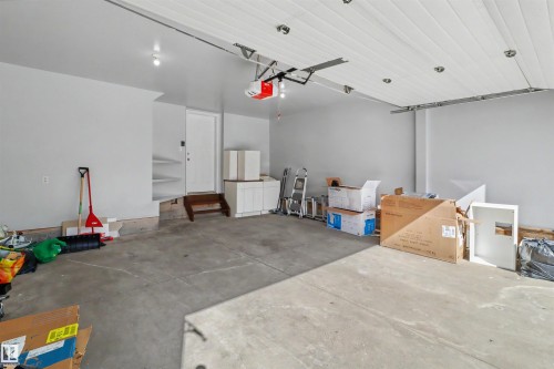 4712 201 St Nw, Edmonton, AB 