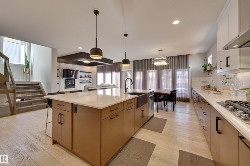 550 Eagleson Wynd Nw, Edmonton, AB 