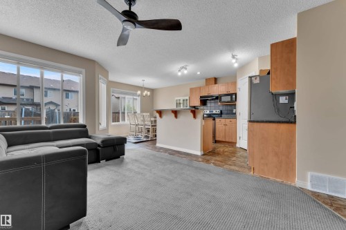 3113 16A Avenue Nw, Edmonton, AB 