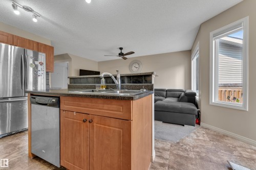 3113 16A Avenue Nw, Edmonton, AB 
