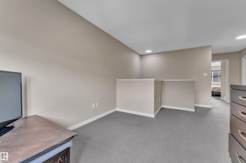 3113 16A Avenue Nw, Edmonton, AB 