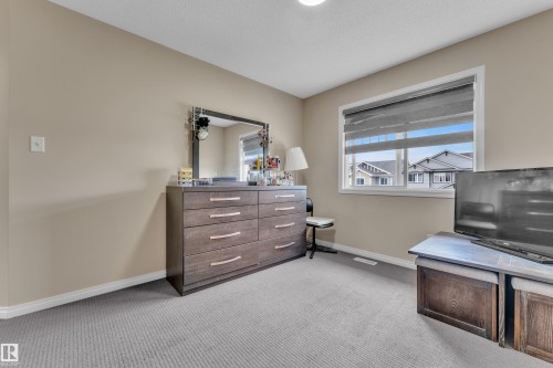 3113 16A Avenue Nw, Edmonton, AB 