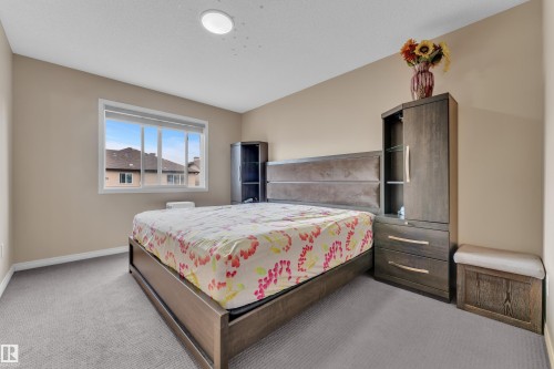 3113 16A Avenue Nw, Edmonton, AB 