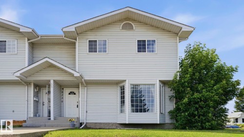 8230 71 Street Nw, Edmonton, AB 
