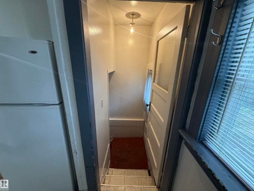 8621 100 Street Nw, Edmonton, AB 