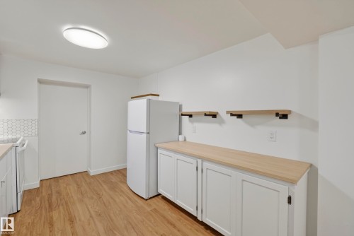 9571 91 Street Nw, Edmonton, AB 