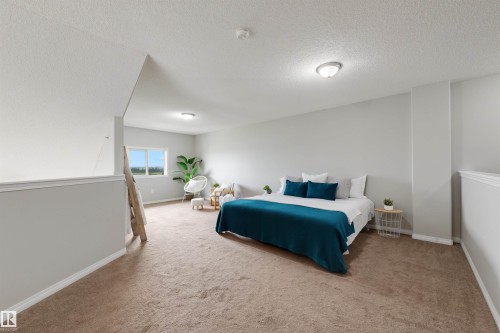 #427 3425 19 St Nw, Edmonton, AB - Indoor Photo Showing Bedroom