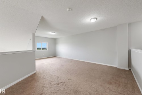 #427 3425 19 St Nw, Edmonton, AB - Indoor Photo Showing Other Room