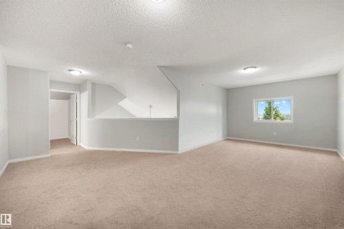 #427 3425 19 St Nw, Edmonton, AB - Indoor Photo Showing Other Room