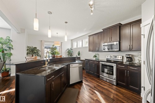 1457 Wates Link Sw, Edmonton, AB 