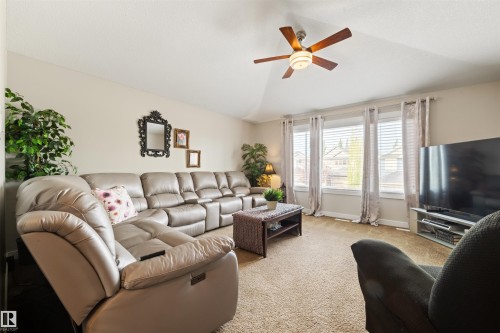 1457 Wates Link Sw, Edmonton, AB 