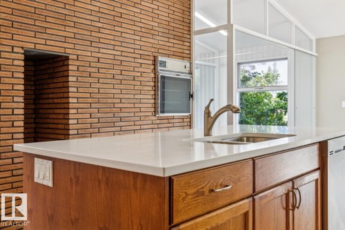 14011 71 Street Nw, Edmonton, AB 