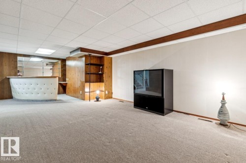 4th Level - 14011 71 Street Nw, Edmonton, AB 