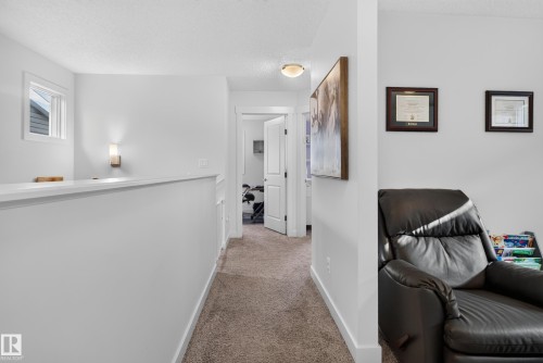 325 Hawks Ridge Boulevard Nw, Edmonton, AB 