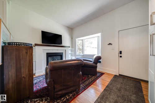 10335 137 Street Nw, Edmonton, AB 
