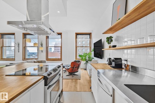 10134 100 Street Nw, Edmonton, AB 