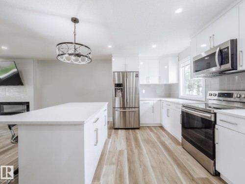 15011 59 Street Nw, Edmonton, AB 