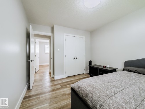 15011 59 Street Nw, Edmonton, AB 