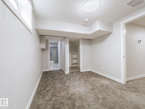 15011 59 Street Nw, Edmonton, AB 