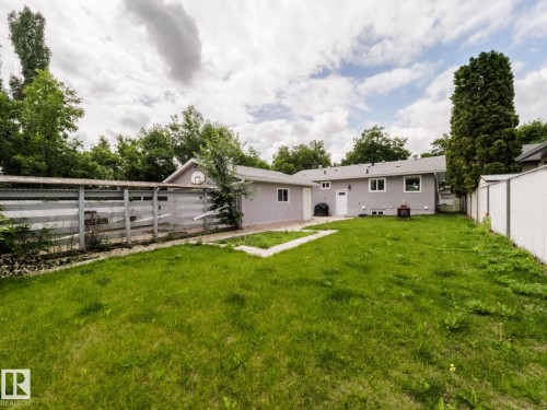 15011 59 Street Nw, Edmonton, AB 