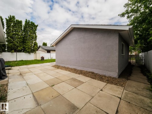 15011 59 Street Nw, Edmonton, AB 