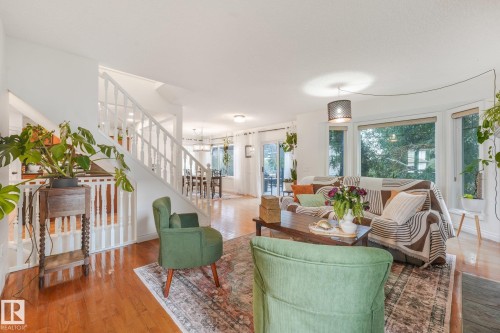570 Glenwright Crescent Nw, Edmonton, AB 