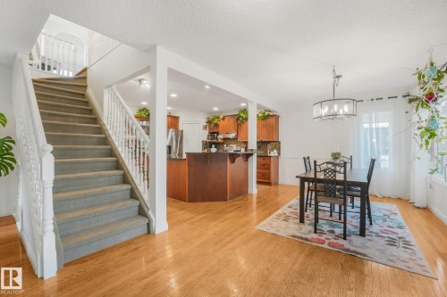 570 Glenwright Crescent Nw, Edmonton, AB 
