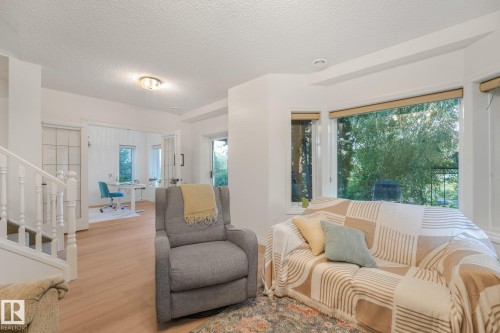 570 Glenwright Crescent Nw, Edmonton, AB 
