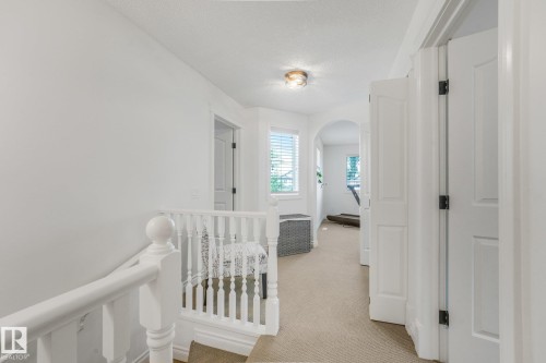 570 Glenwright Crescent Nw, Edmonton, AB 